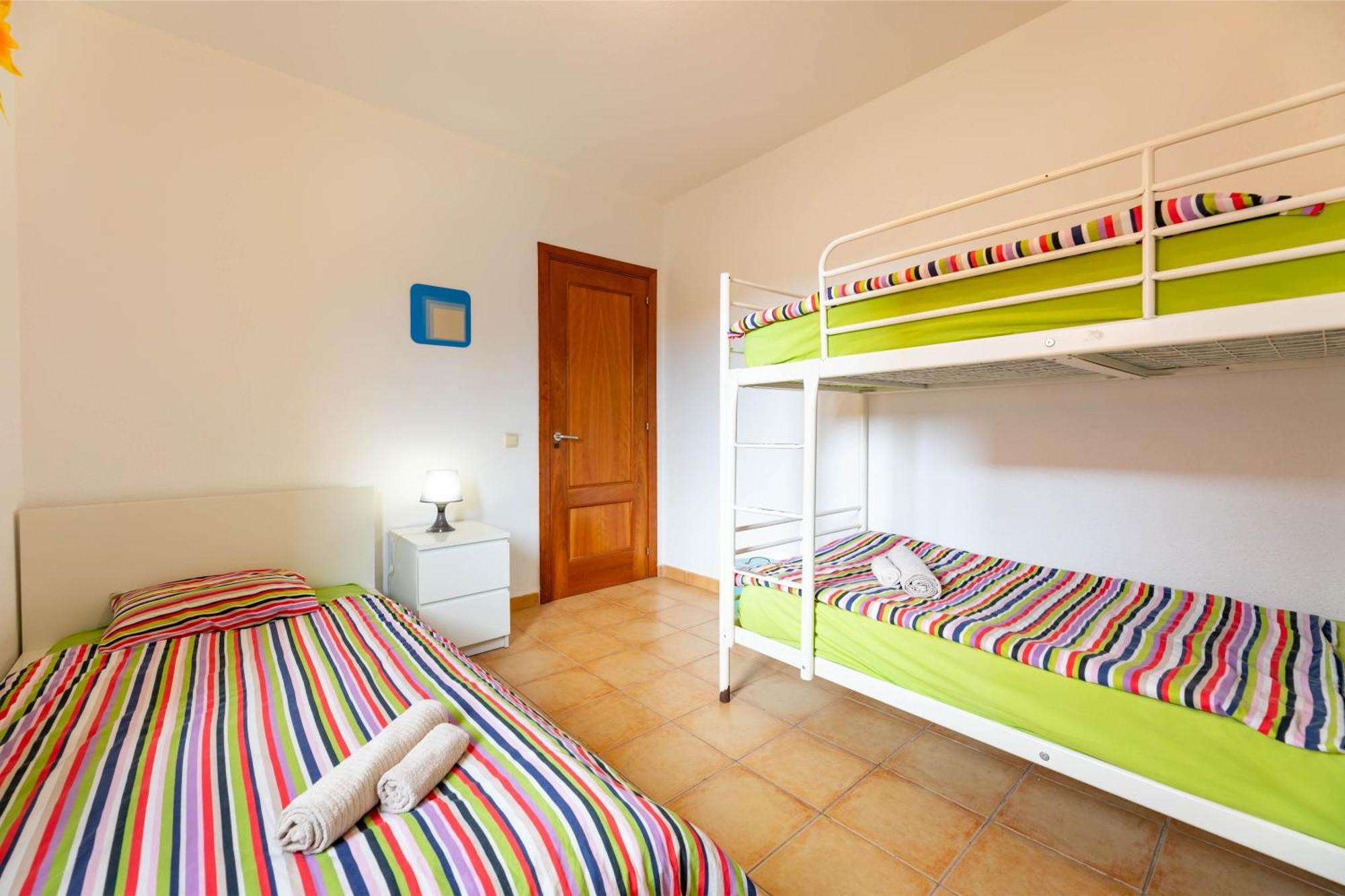 Villa Sunrise Surf House, Big Garden, Hot Tub, Parking, Super-Fast Free Wi-Fi Corralejo Esterno foto
